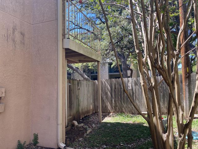 8418 Fathom CIR 203, Austin, TX 78750