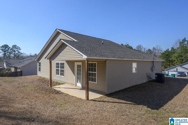 120 HILLS MINE AVENUE, West Blocton, AL 35184