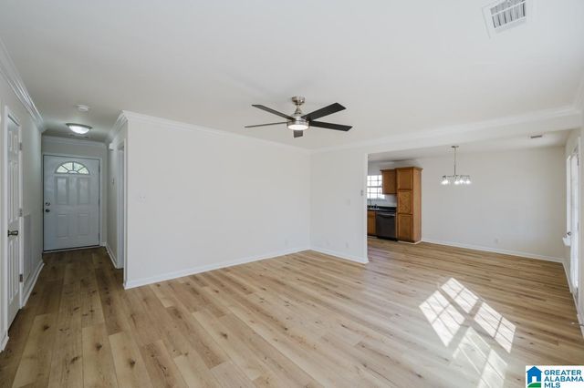 120 HILLS MINE AVENUE, West Blocton, AL 35184