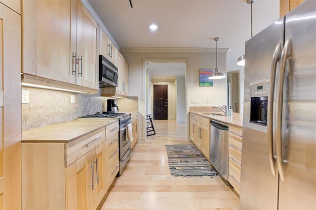 200 S Oklahoma Avenue 202, Oklahoma City, OK 73104