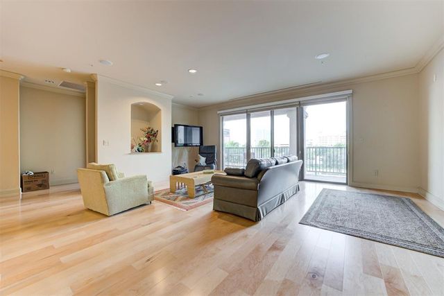 200 S Oklahoma Avenue 202, Oklahoma City, OK 73104