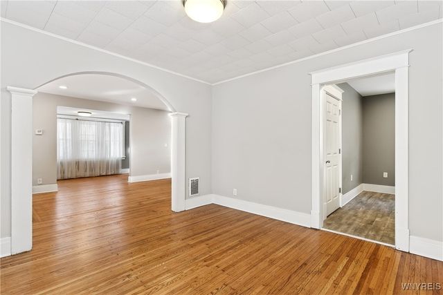 111 Harding Road, Buffalo, NY 14220