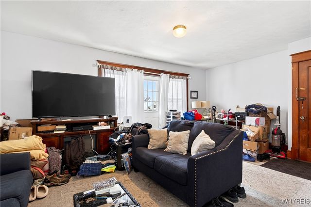 111 Harding Road, Buffalo, NY 14220