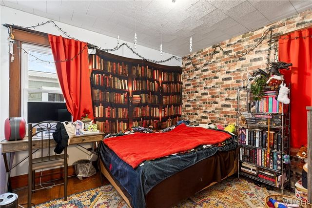 111 Harding Road, Buffalo, NY 14220