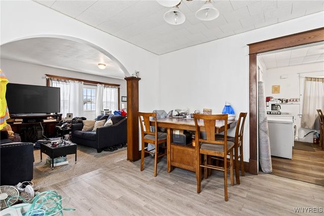 111 Harding Road, Buffalo, NY 14220