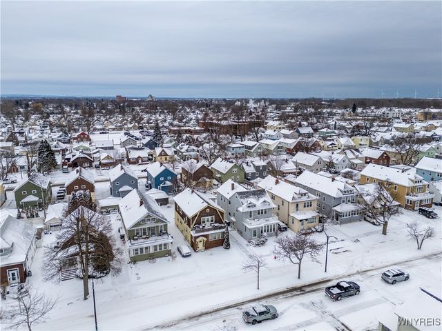 111 Harding Road, Buffalo, NY 14220