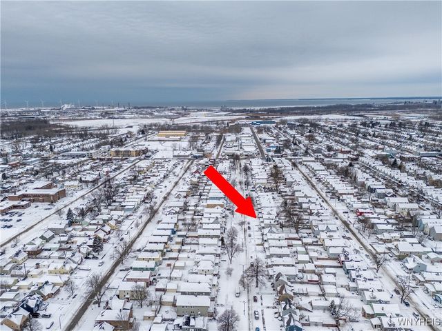 111 Harding Road, Buffalo, NY 14220