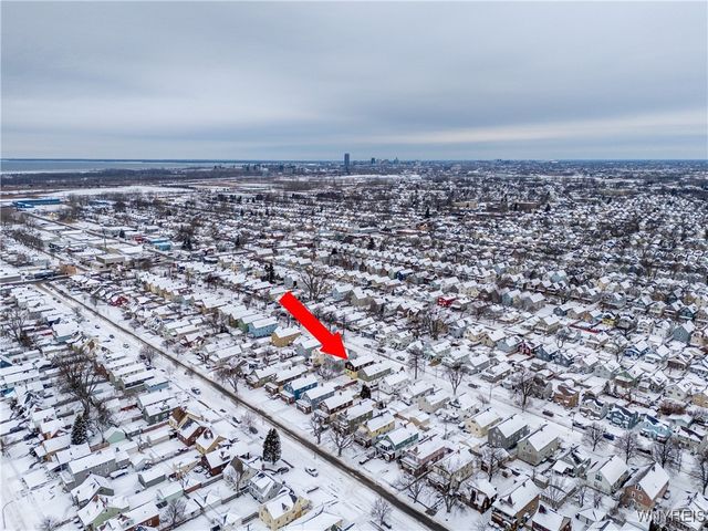 111 Harding Road, Buffalo, NY 14220