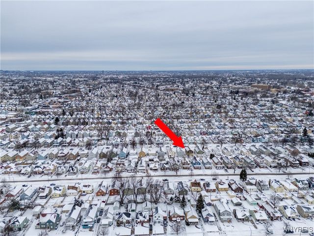 111 Harding Road, Buffalo, NY 14220