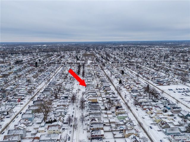 111 Harding Road, Buffalo, NY 14220