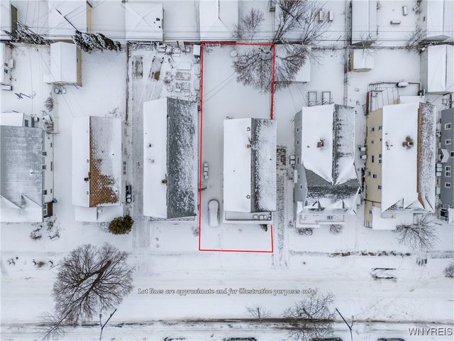 111 Harding Road, Buffalo, NY 14220