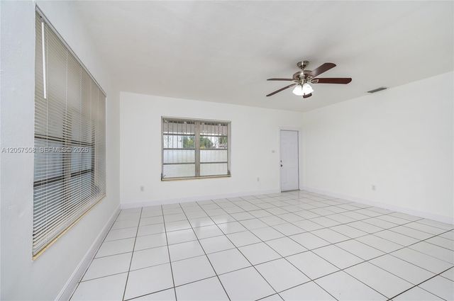 2624 NW 24th St, Miami, FL 33142