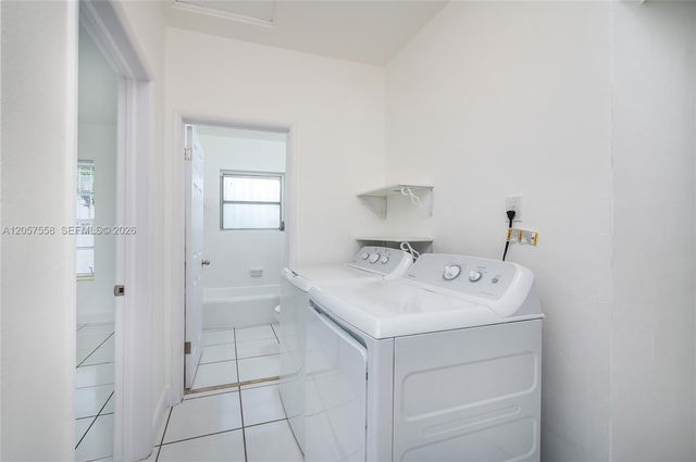 2624 NW 24th St, Miami, FL 33142