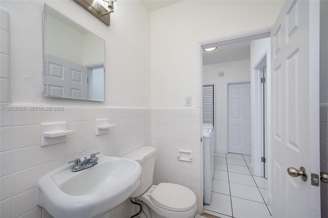 2624 NW 24th St, Miami, FL 33142