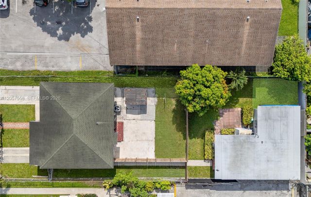 2624 NW 24th St, Miami, FL 33142