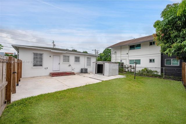 2624 NW 24th St, Miami, FL 33142