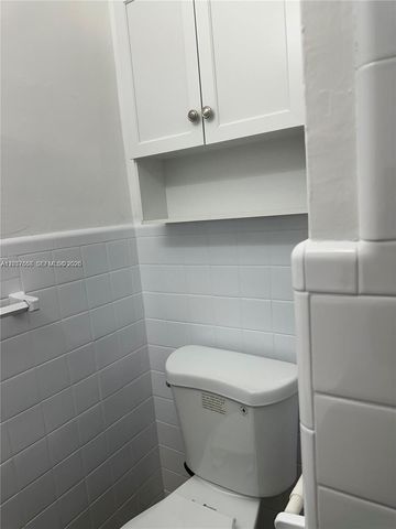 2624 NW 24th St, Miami, FL 33142