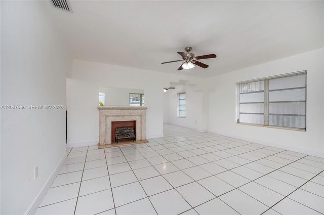 2624 NW 24th St, Miami, FL 33142