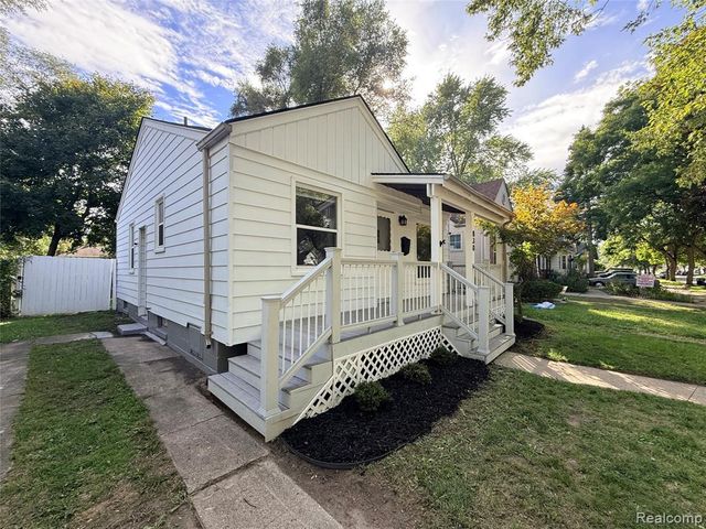 830 Channing Street, Ferndale, MI 48220