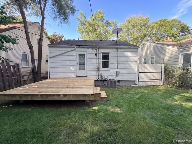 830 Channing Street, Ferndale, MI 48220
