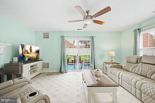 1551 JOHN ADAMS CT, Mays Landing, NJ 08330