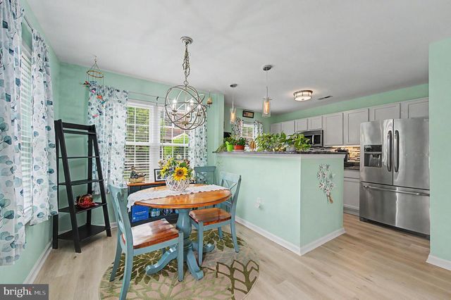 1551 JOHN ADAMS CT, Mays Landing, NJ 08330