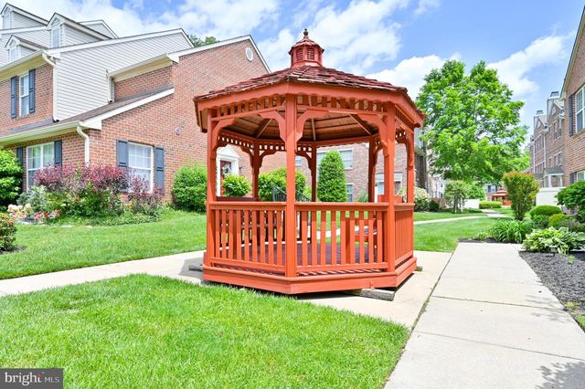 1551 JOHN ADAMS CT, Mays Landing, NJ 08330
