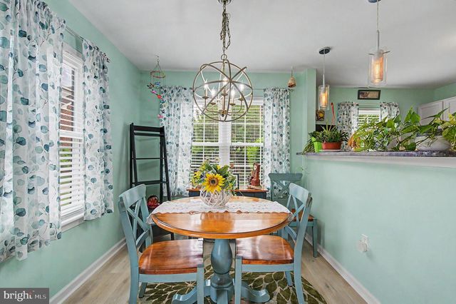1551 JOHN ADAMS CT, Mays Landing, NJ 08330