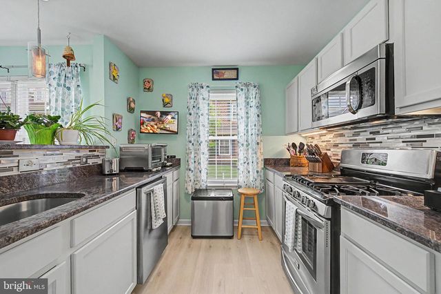1551 JOHN ADAMS CT, Mays Landing, NJ 08330