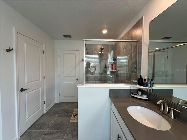 2721 CAMDEN LANE, Davenport, FL 33837