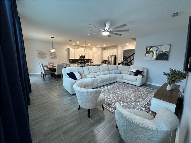 2721 CAMDEN LANE, Davenport, FL 33837
