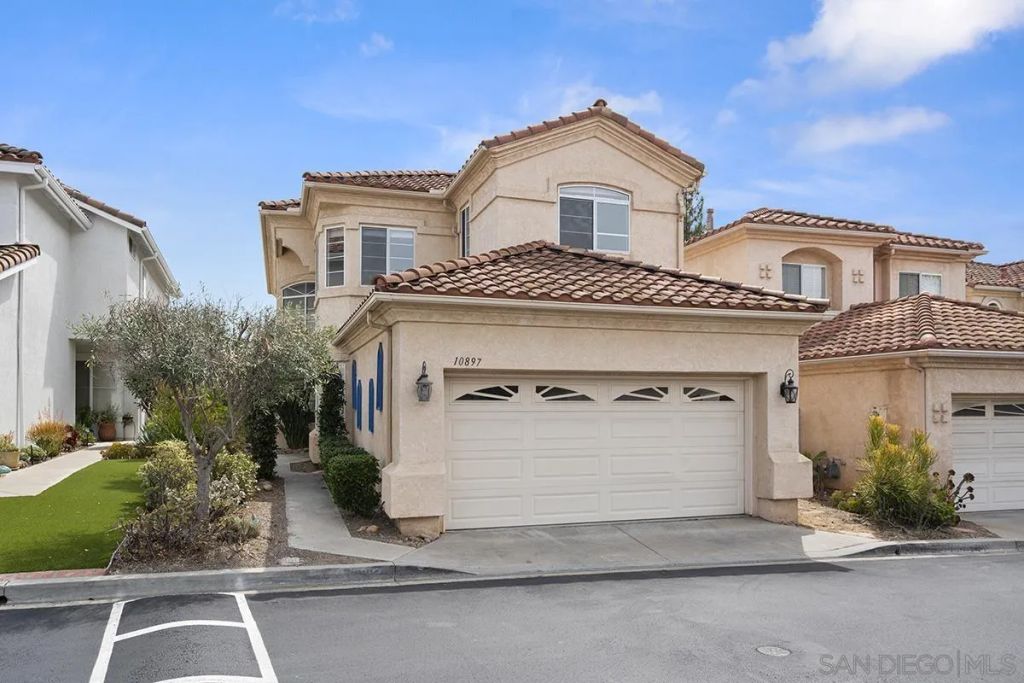 10897 Caminito Alto, San Diego, CA 92131