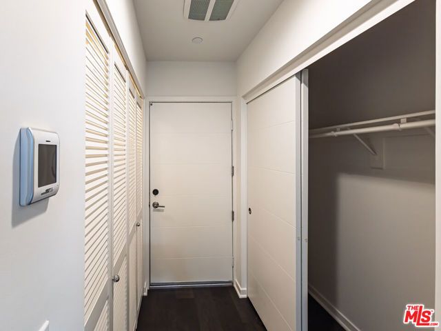 2926 Rowena Avenue 2, Los Angeles, CA 90039