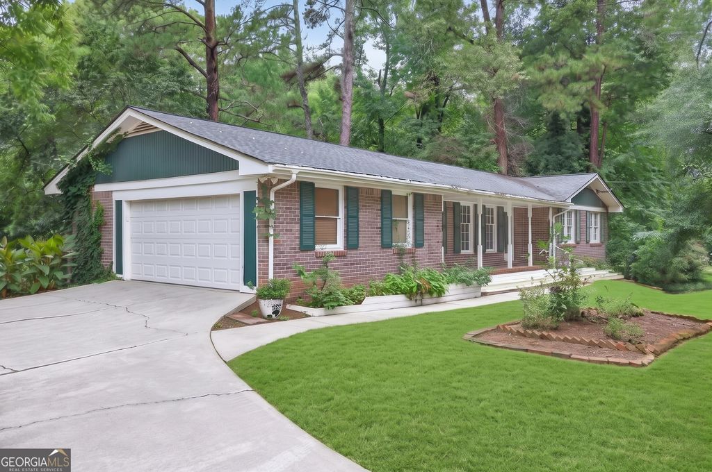 1841 Poplar Street SE, Conyers, GA 30013 — photo 2
