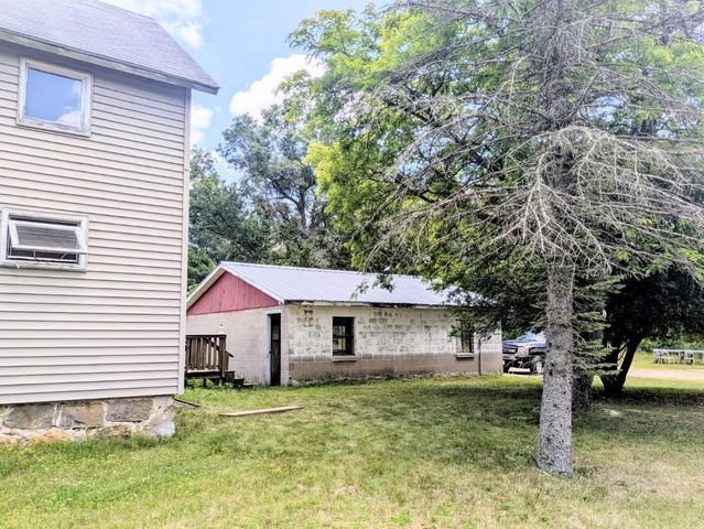 859 Cypress Avenue, Friendship, WI 53934