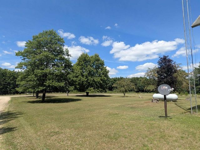 859 Cypress Avenue, Friendship, WI 53934