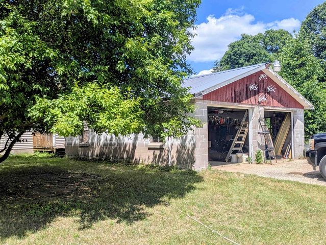 859 Cypress Avenue, Friendship, WI 53934