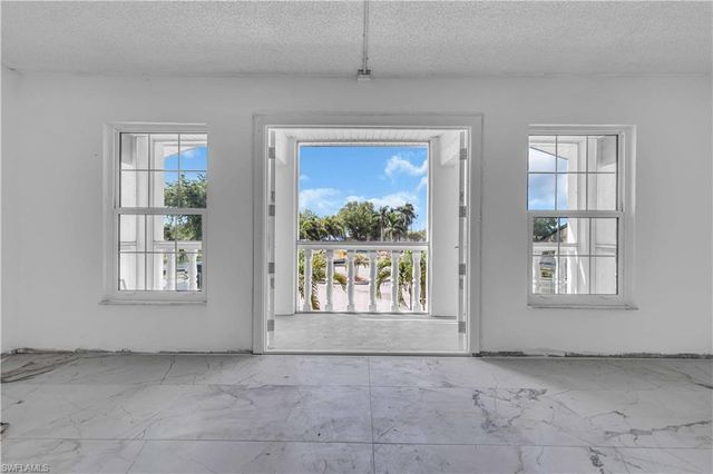 3704 Broadway # 303, Fort Myers, FL 33901