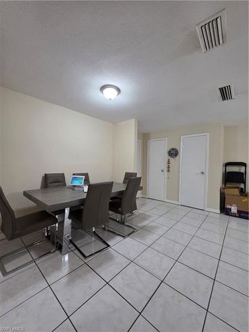 3704 Broadway # 303, Fort Myers, FL 33901