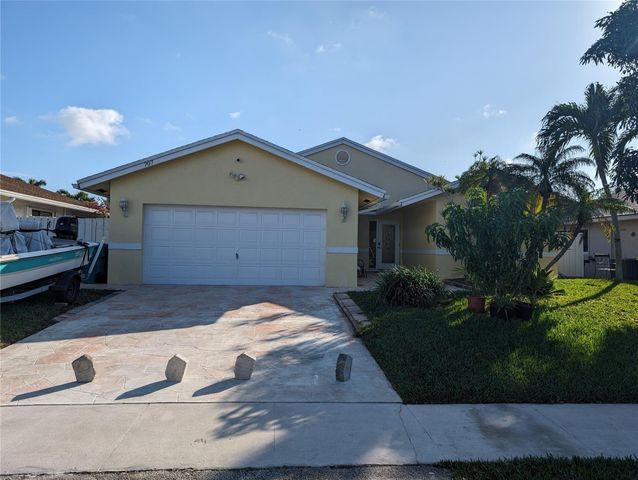 707 SE 3rd Avenue, Davie, FL 33004