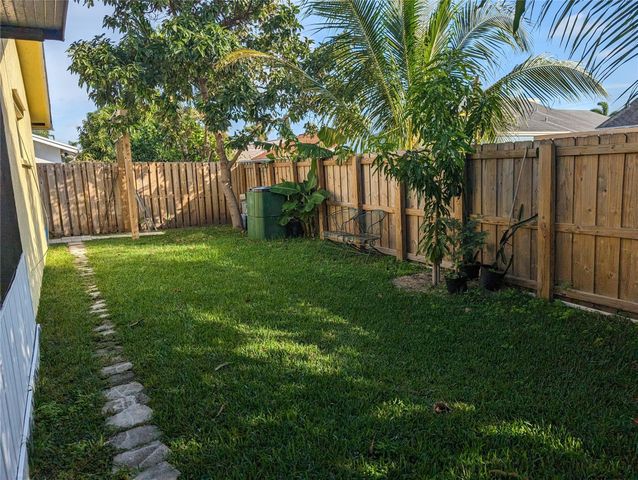 707 SE 3rd Avenue, Davie, FL 33004