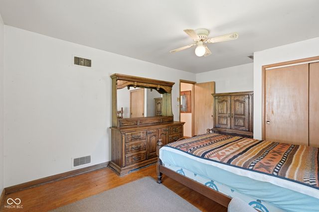 4931 Rockville Road, Indianapolis, IN 46224