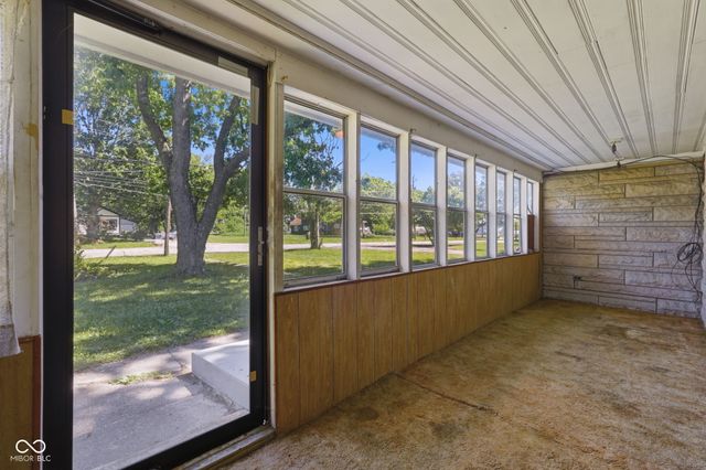 4931 Rockville Road, Indianapolis, IN 46224