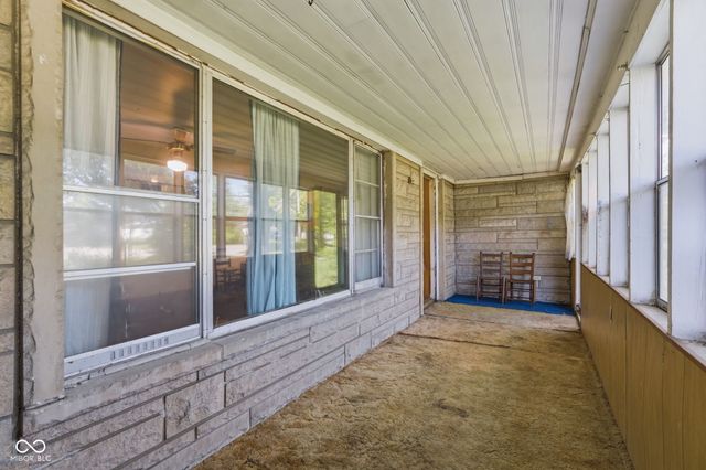 4931 Rockville Road, Indianapolis, IN 46224