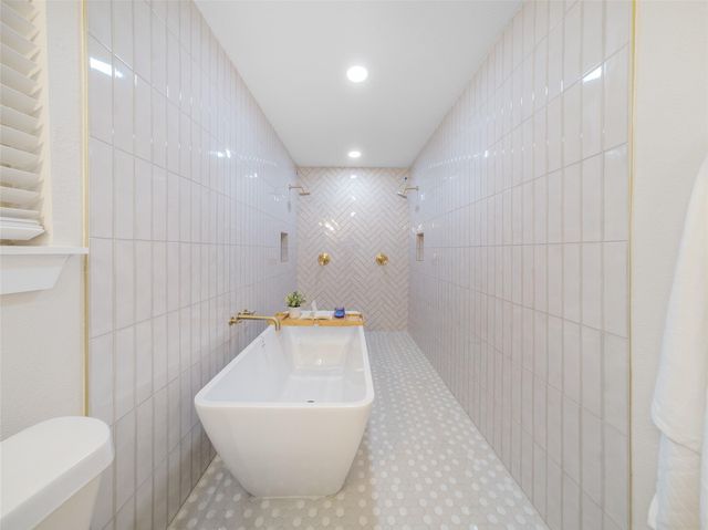 224 Clear Springs RD, Georgetown, TX 78628