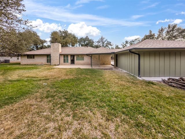 224 Clear Springs RD, Georgetown, TX 78628