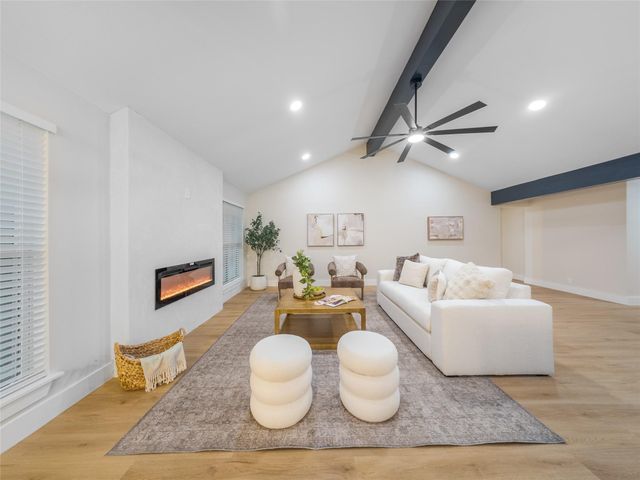 224 Clear Springs RD, Georgetown, TX 78628