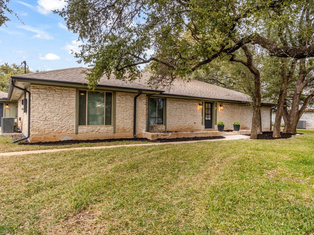 224 Clear Springs RD, Georgetown, TX 78628