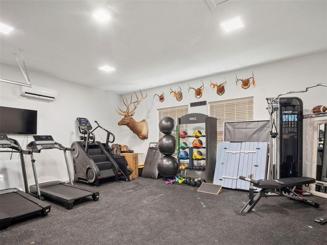 915 Villaverde Drive, Norman, OK 73071