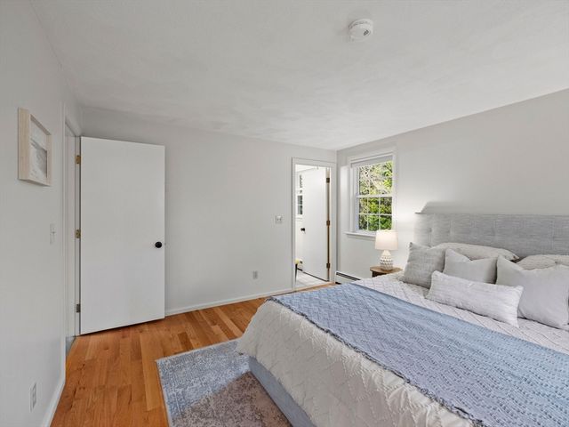 34 Flint Road, Acton, MA 01720